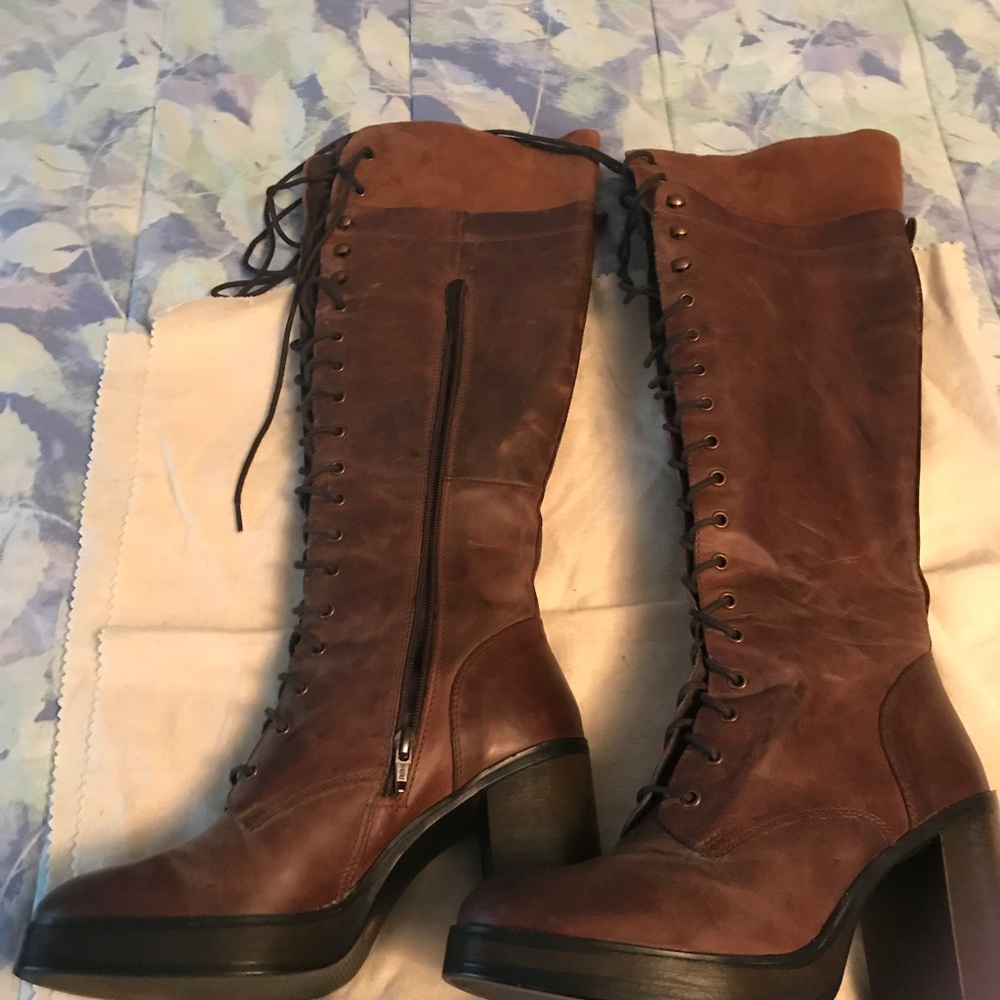 Lace-up Steve Madden Boots